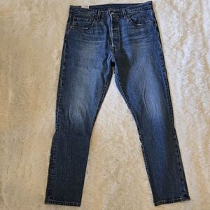 Levis 501 Skinny Jeans. Size 32. EUC.